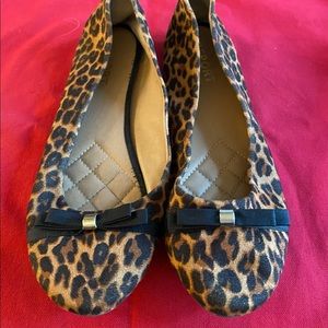 Leopard slip on slippers/flats.